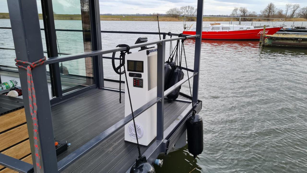 Hausboote Unteres Odertal Hausboot Kranich Hotel Schwedt Kültér fotó